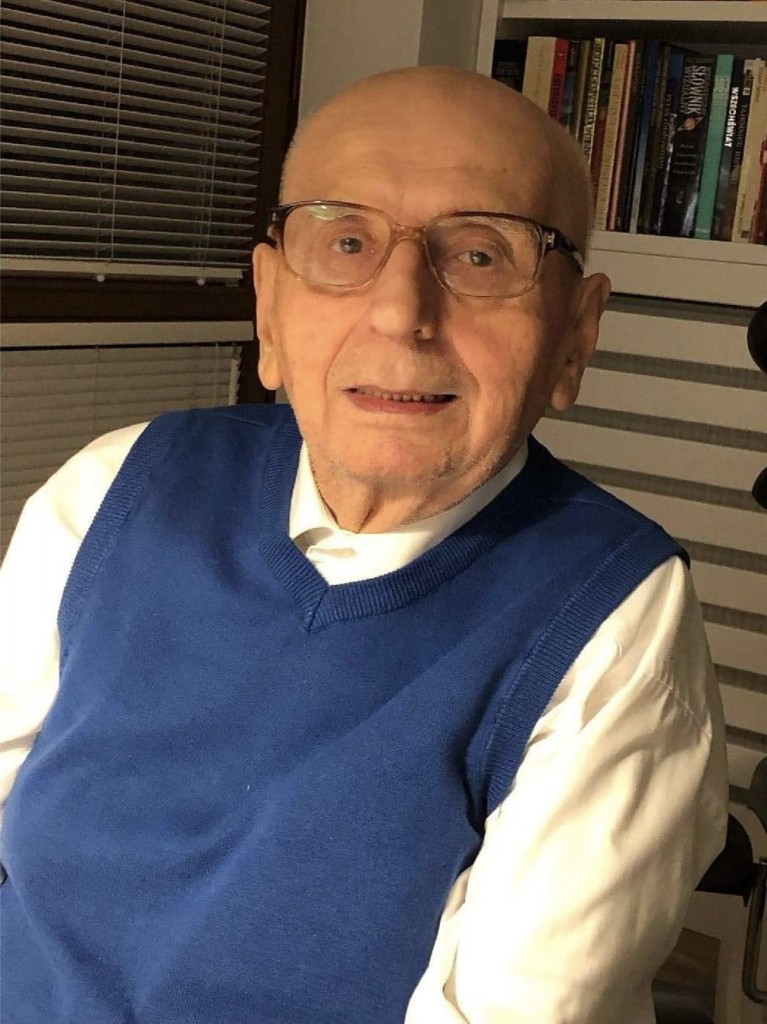 39137B96-0A85-4FE2-A322-933CF358D5FF